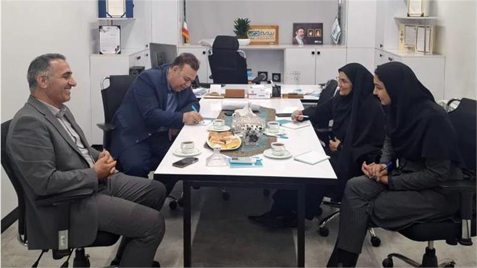 برگزاری نخستین نشست مدیریت صندوق بازنشستگی استان البرز با مدیر بیمه دی استان